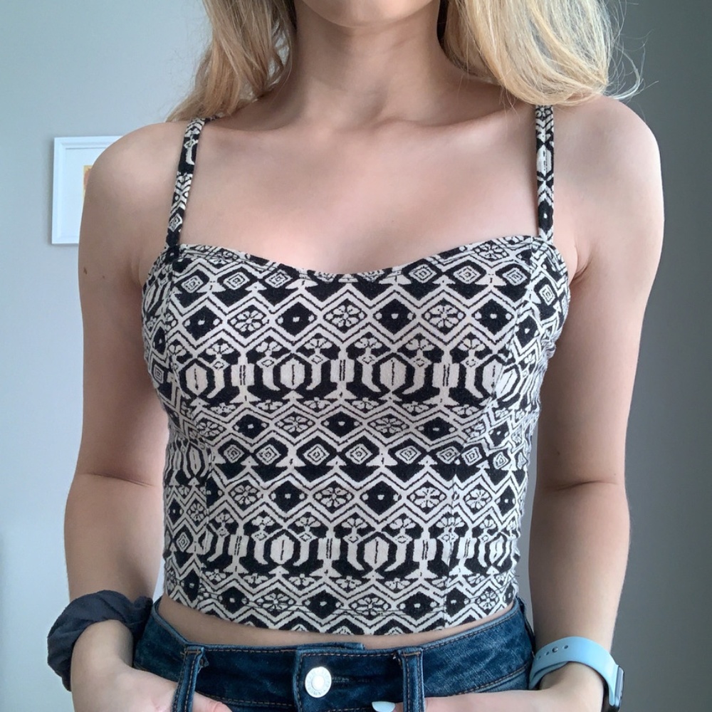 Geometric Crop Top
